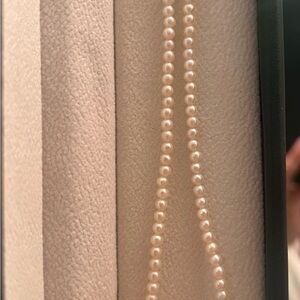 Sold ! New with tag sea pearl necklace